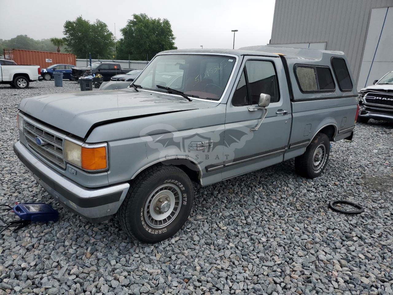 Ford F-150 4.9L  6 1988
