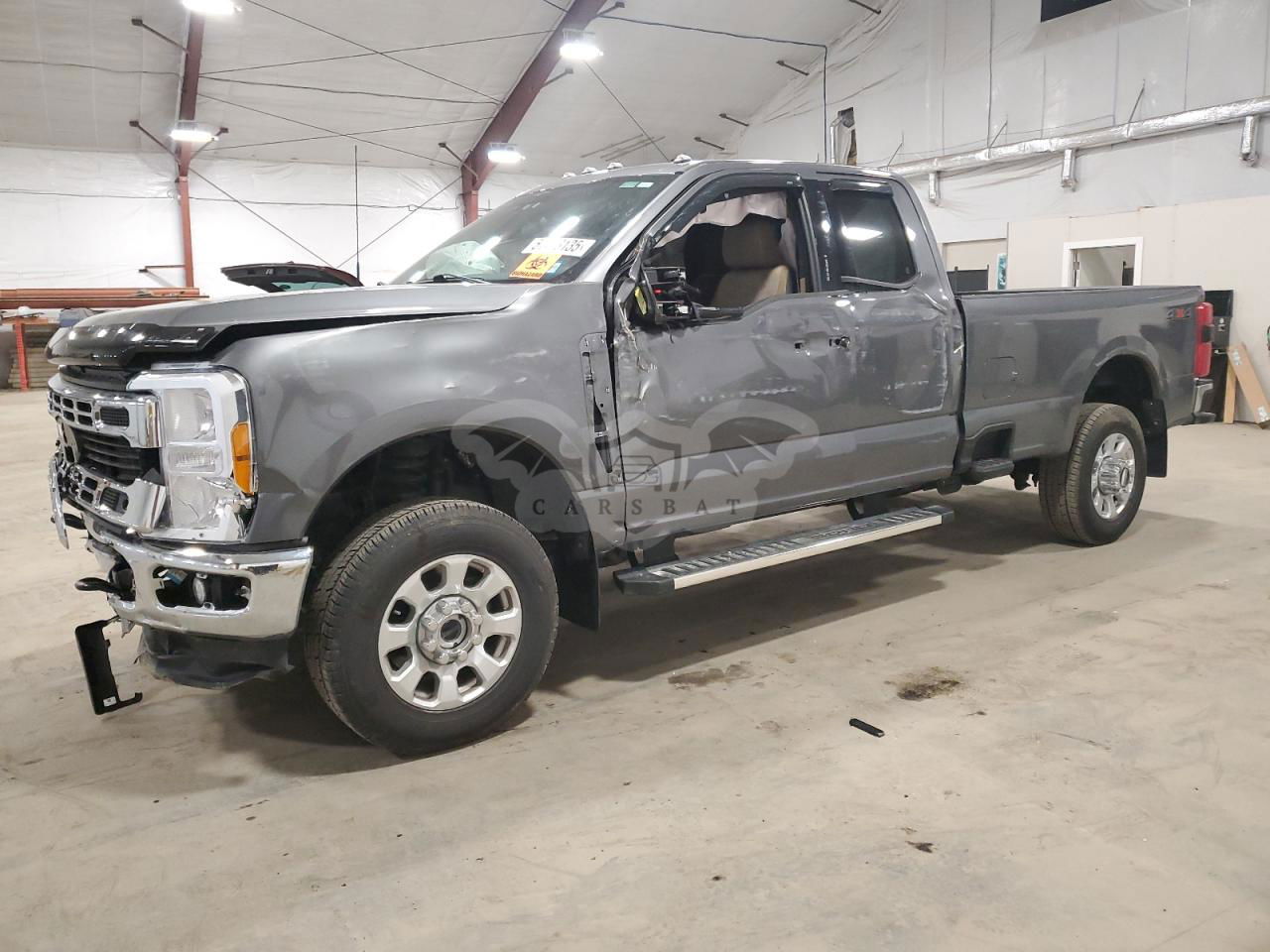 Ford F-250 SUPER DUTY 7.3L  8 2023