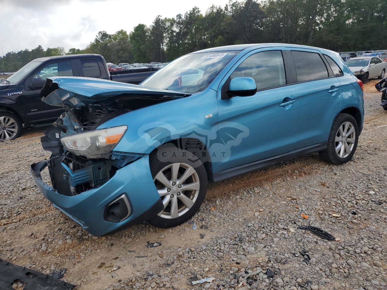 Mitsubishi Outlander ES 2.0L  4 2013