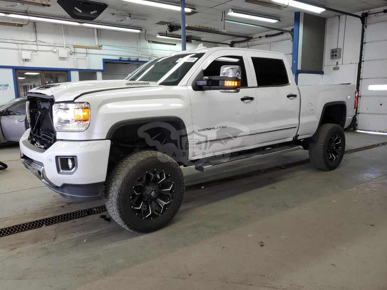 GMC Sierra K2500 DENALI 6.6L  8 2019
