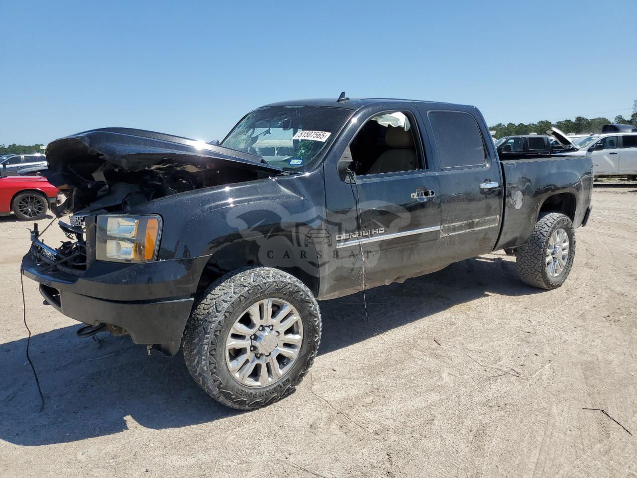 GMC Sierra K2500 DENALI 6.6L  8 2012
