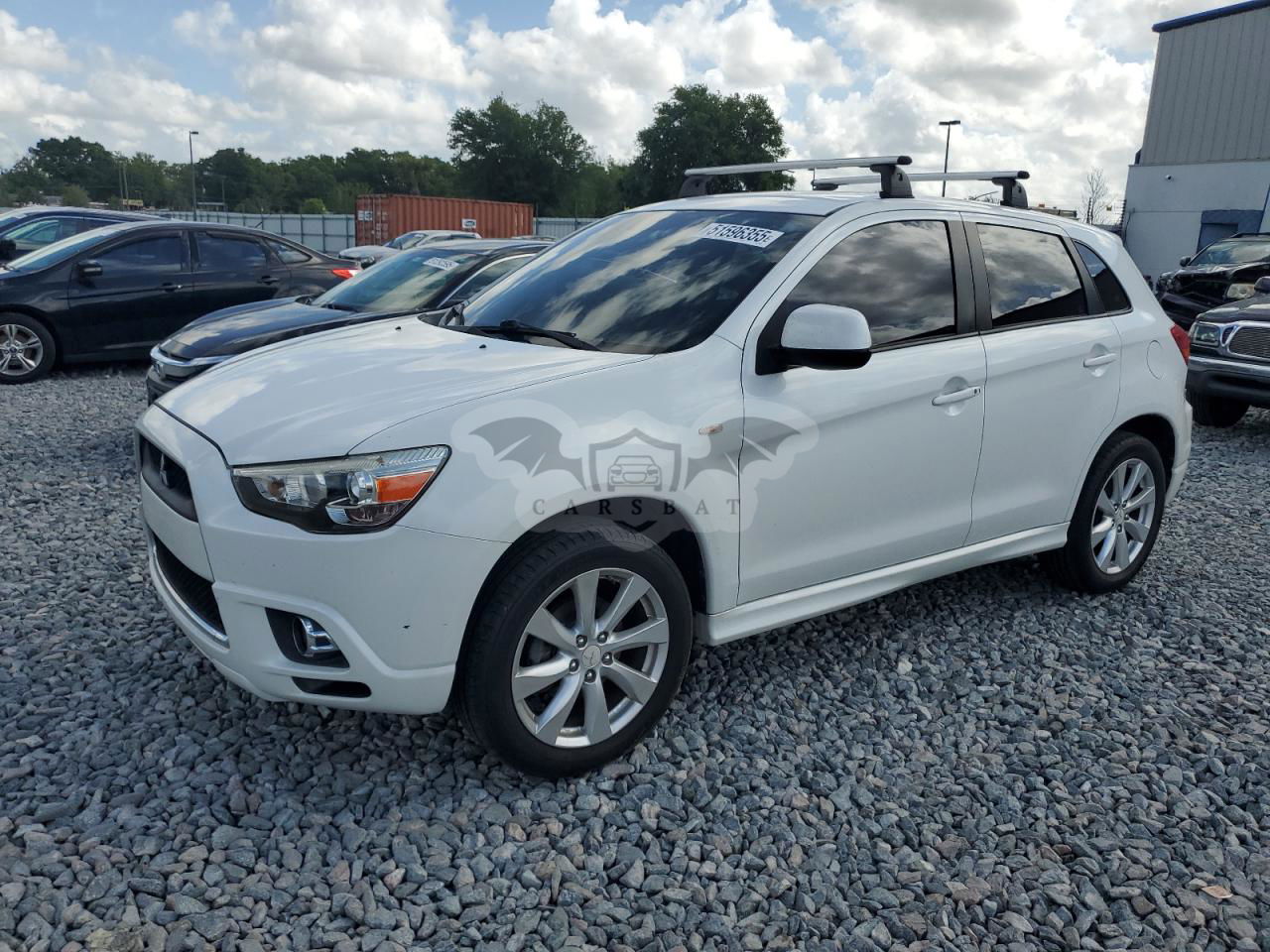 Mitsubishi Outlander SE 2.0L  4 2012