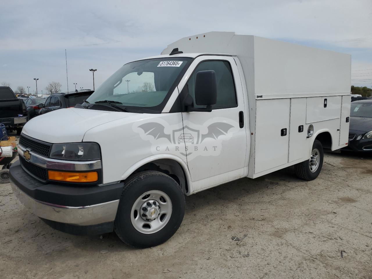 Chevrolet Express 6.6L  8 2024