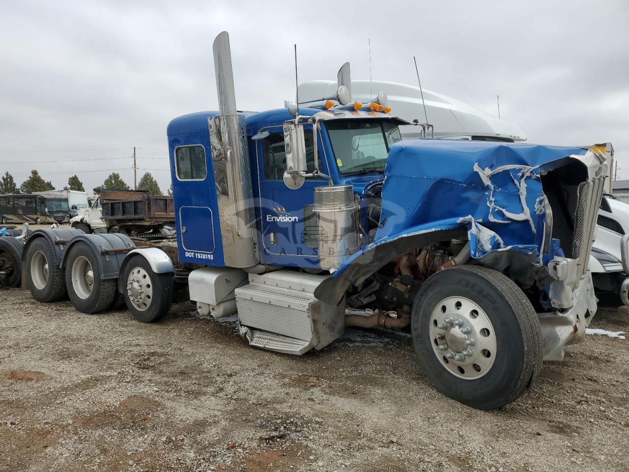 Peterbilt 388 15.0L  6 2014