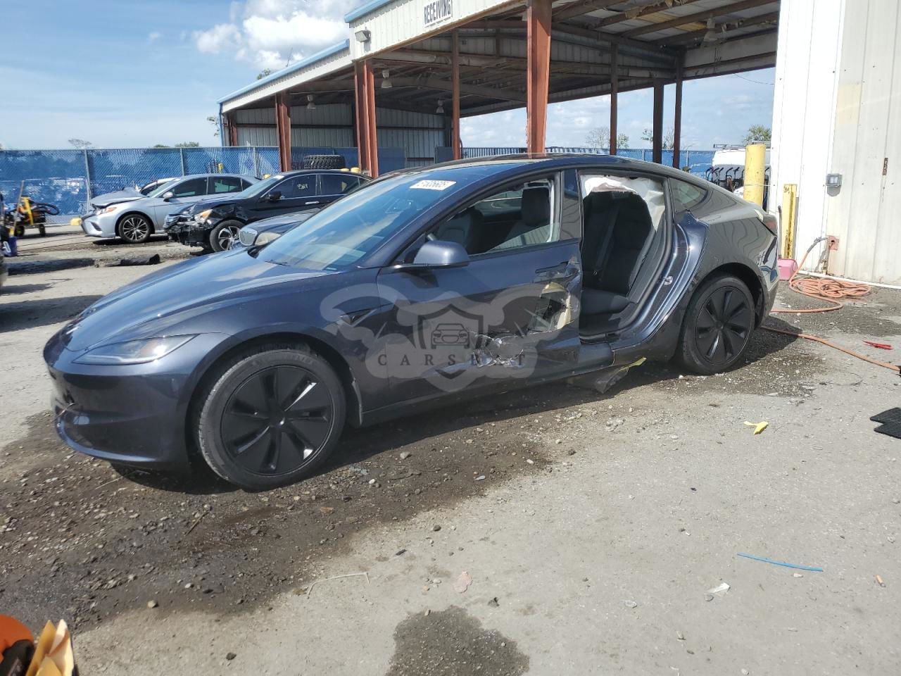 Tesla Model 3 2024