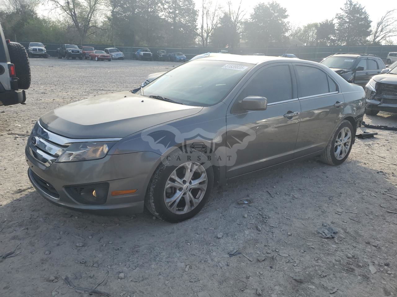 Ford Fusion SE 3.0L  6 2012