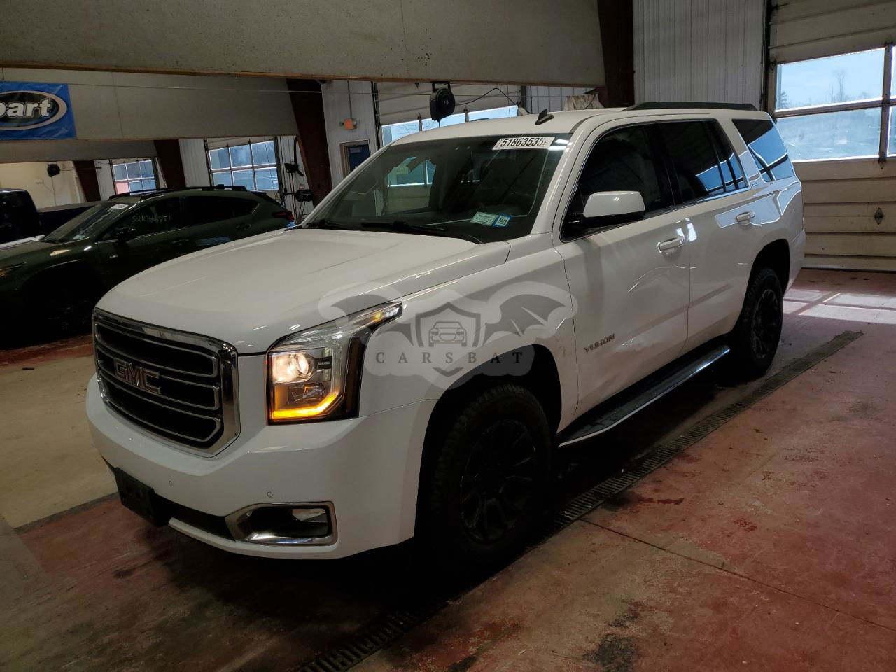GMC Yukon SLE 5.3L  8 2015