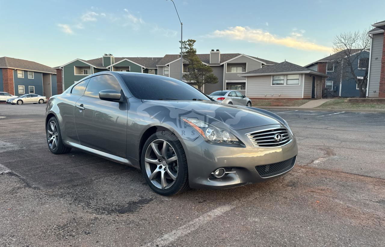 Infiniti Q60 JOURNEY 3.7L  6 2015
