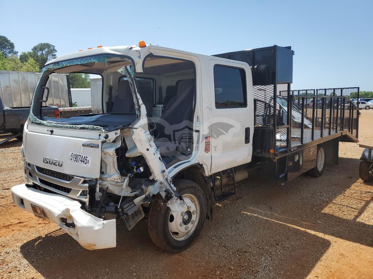 Isuzu NPR 6.6L  8 2024