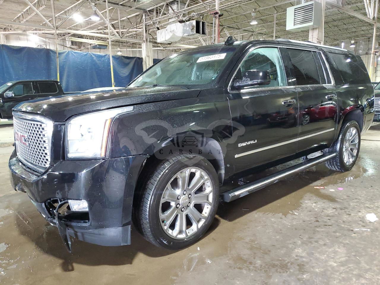 GMC Yukon DENALI 6.2L  8 2015