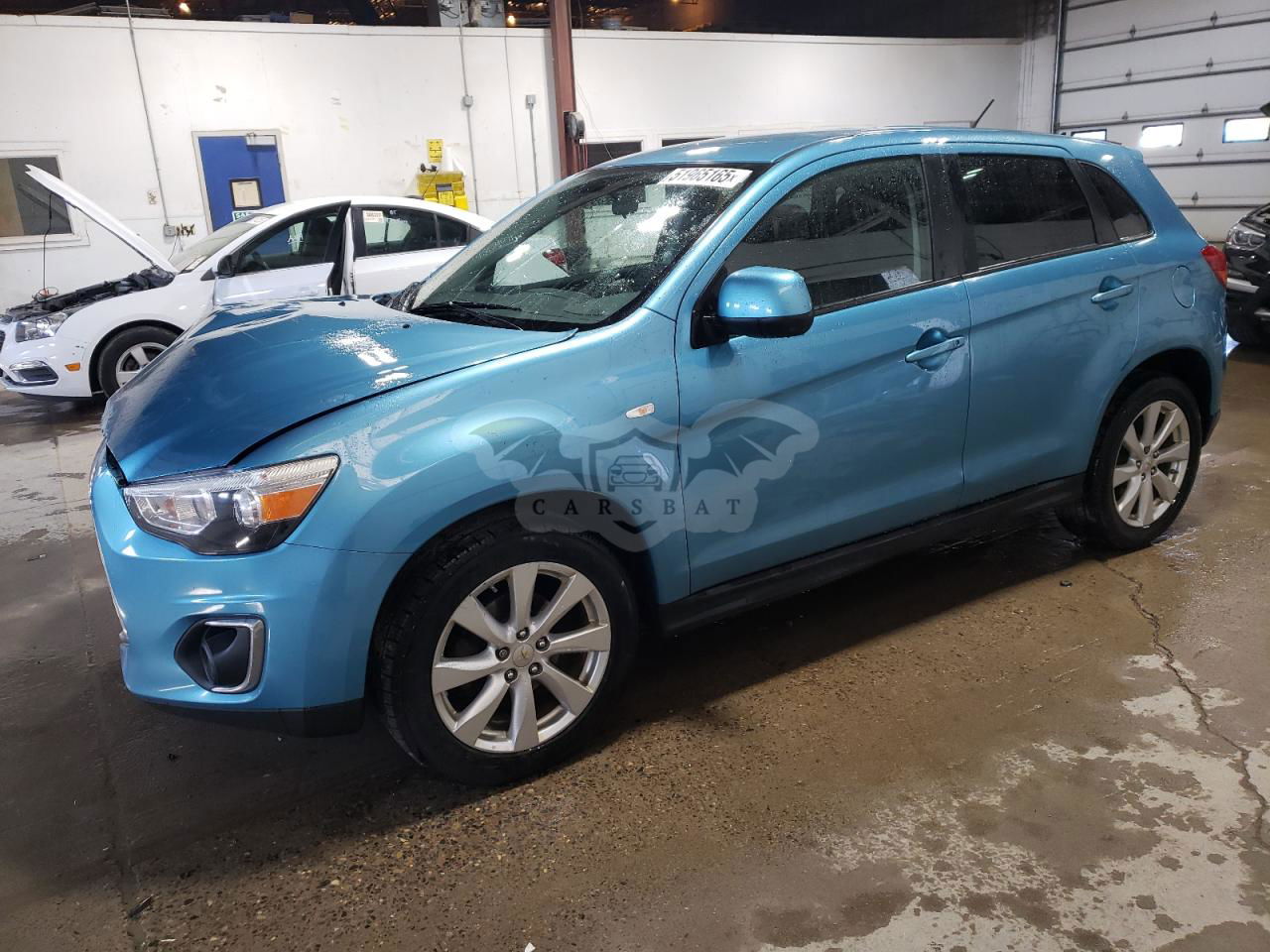 Mitsubishi Outlander ES 2.0L  4 2013