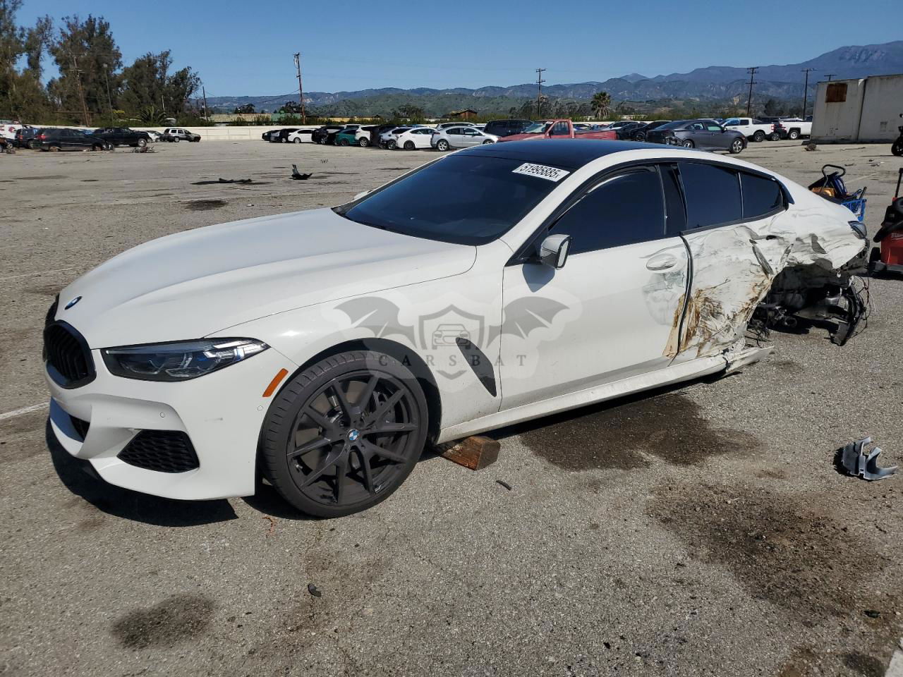 BMW M8 4.4L  8 2022