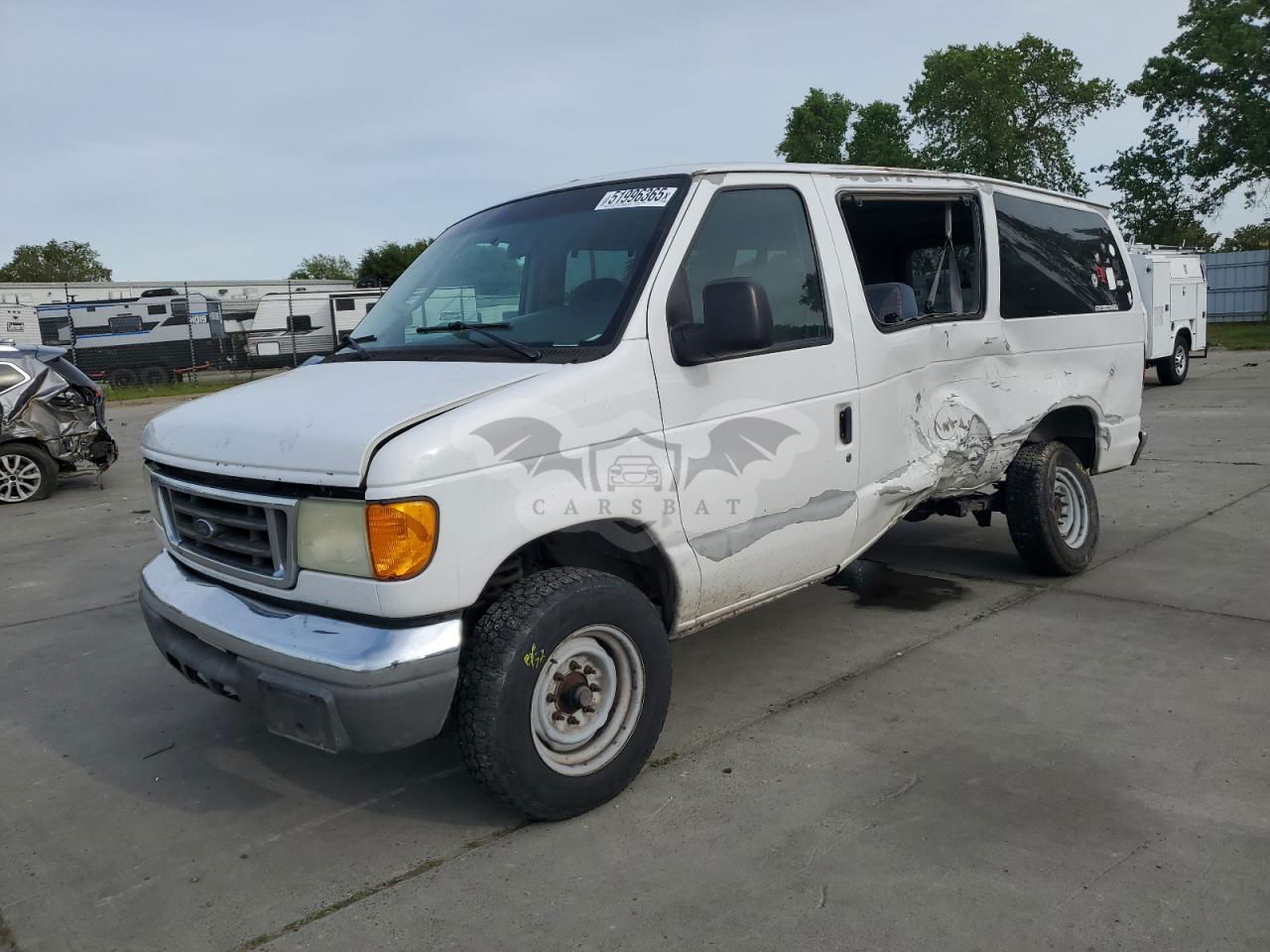 Ford Econoline E350 SUPER DUTY WAGON 5.4L  8 2006