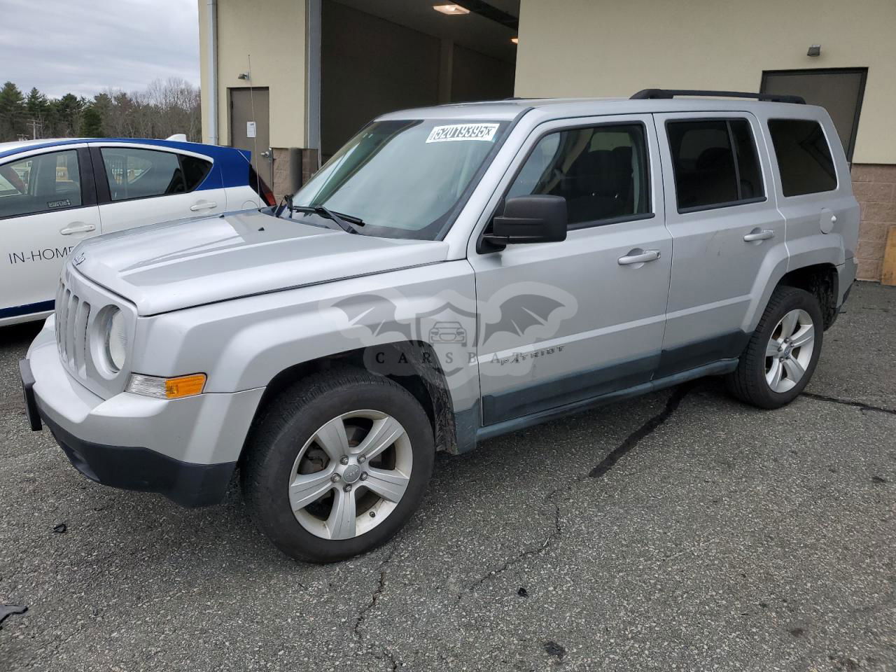 Jeep Patriot SPORT 2.4L  4 2011