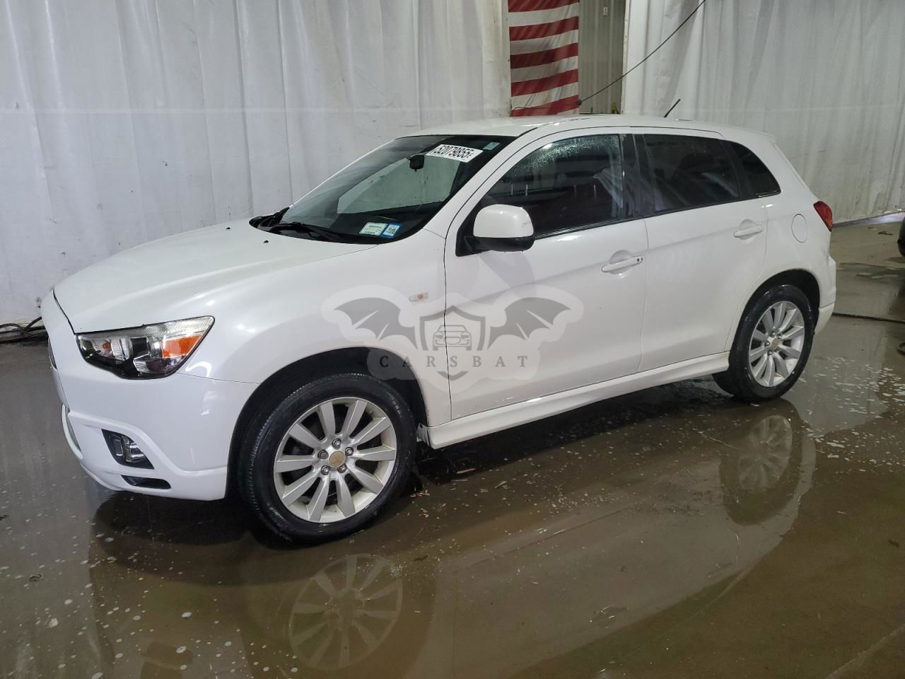 Mitsubishi Outlander SE 2.0L  4 2011