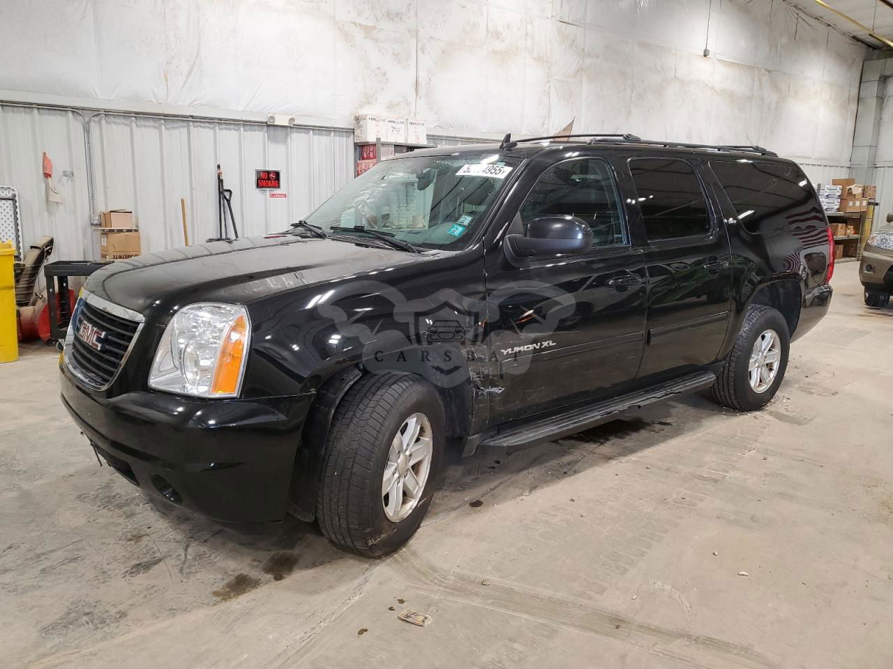 GMC Yukon K1500 SLT 5.3L  8 2013