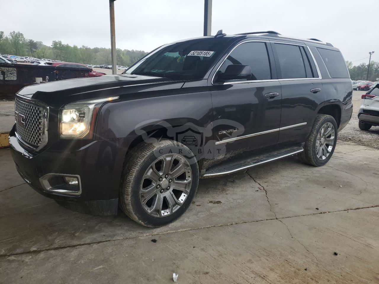 GMC Yukon DENALI 6.2L  8 2016