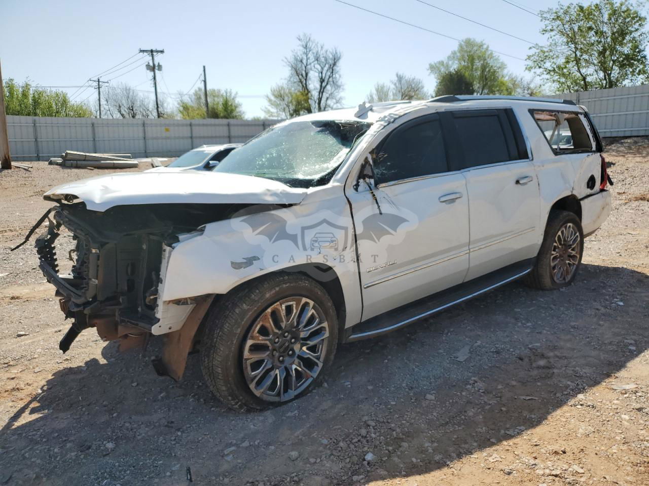 GMC Yukon DENALI 6.2L  8 2016