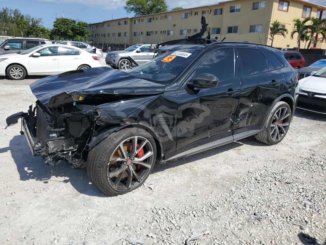 Jaguar F-Pace SVR 5.0L  8 2020