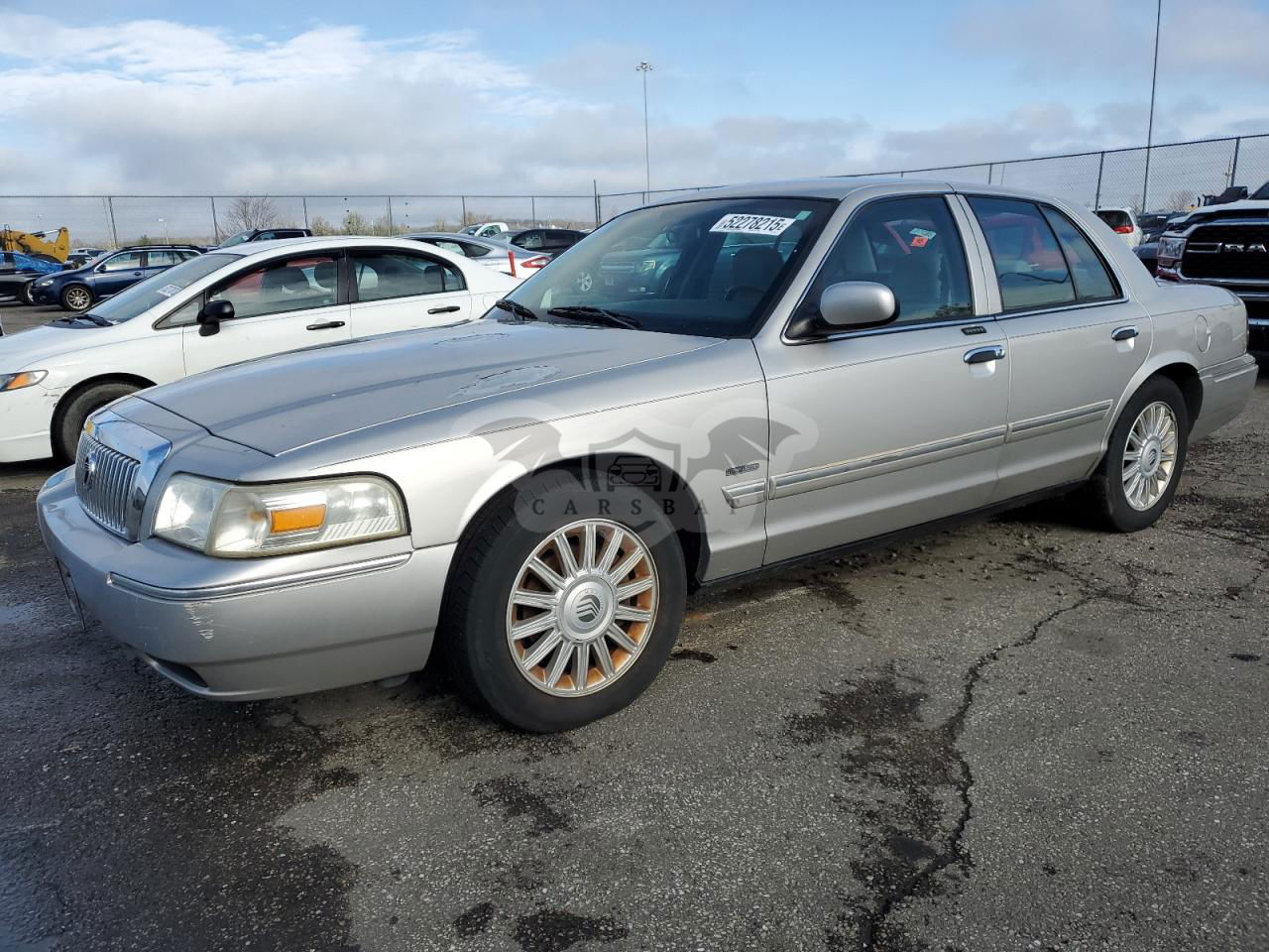 Mercury Grand Marquis LS 4.6L  8 2009