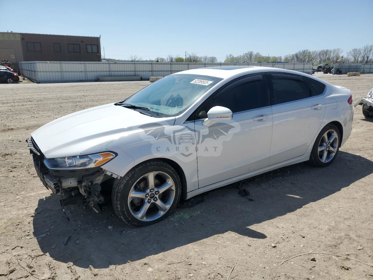 Ford Fusion SE 2.0L  4 2015