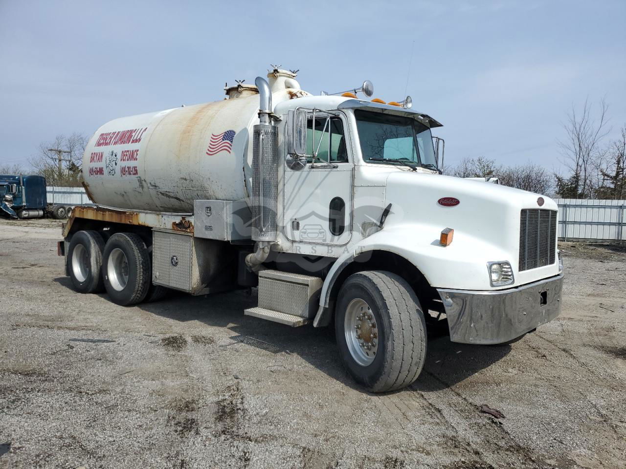 Peterbilt 330/337/348 6 2004