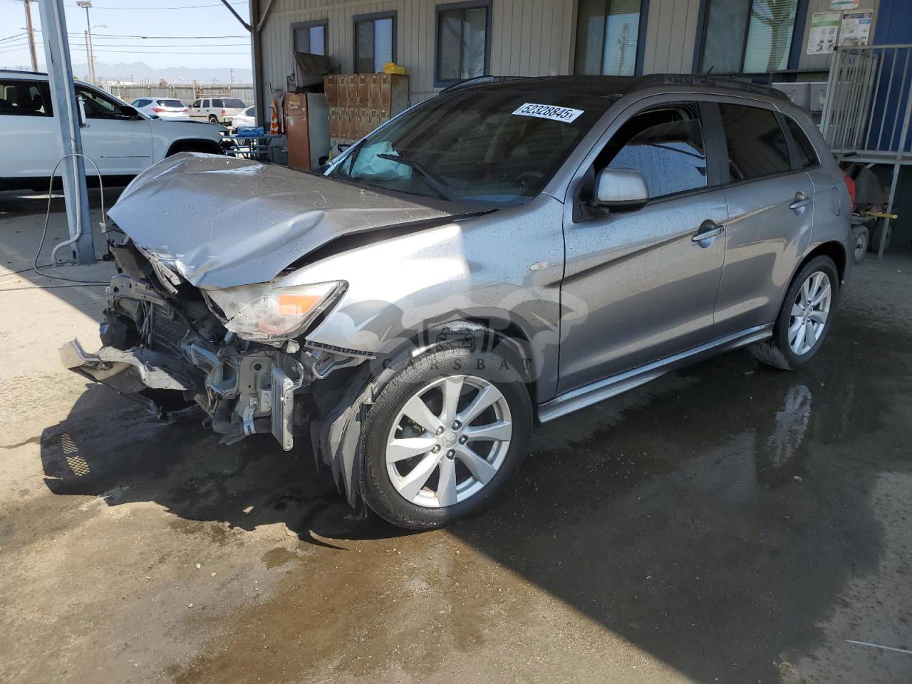 Mitsubishi Outlander SE 2.0L  4 2012