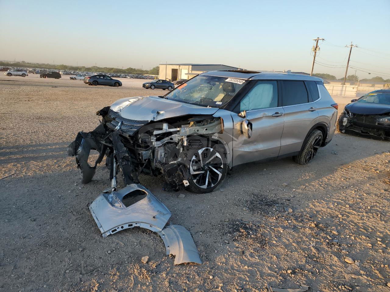 Mitsubishi Outlander SE 2.5L  4 2024