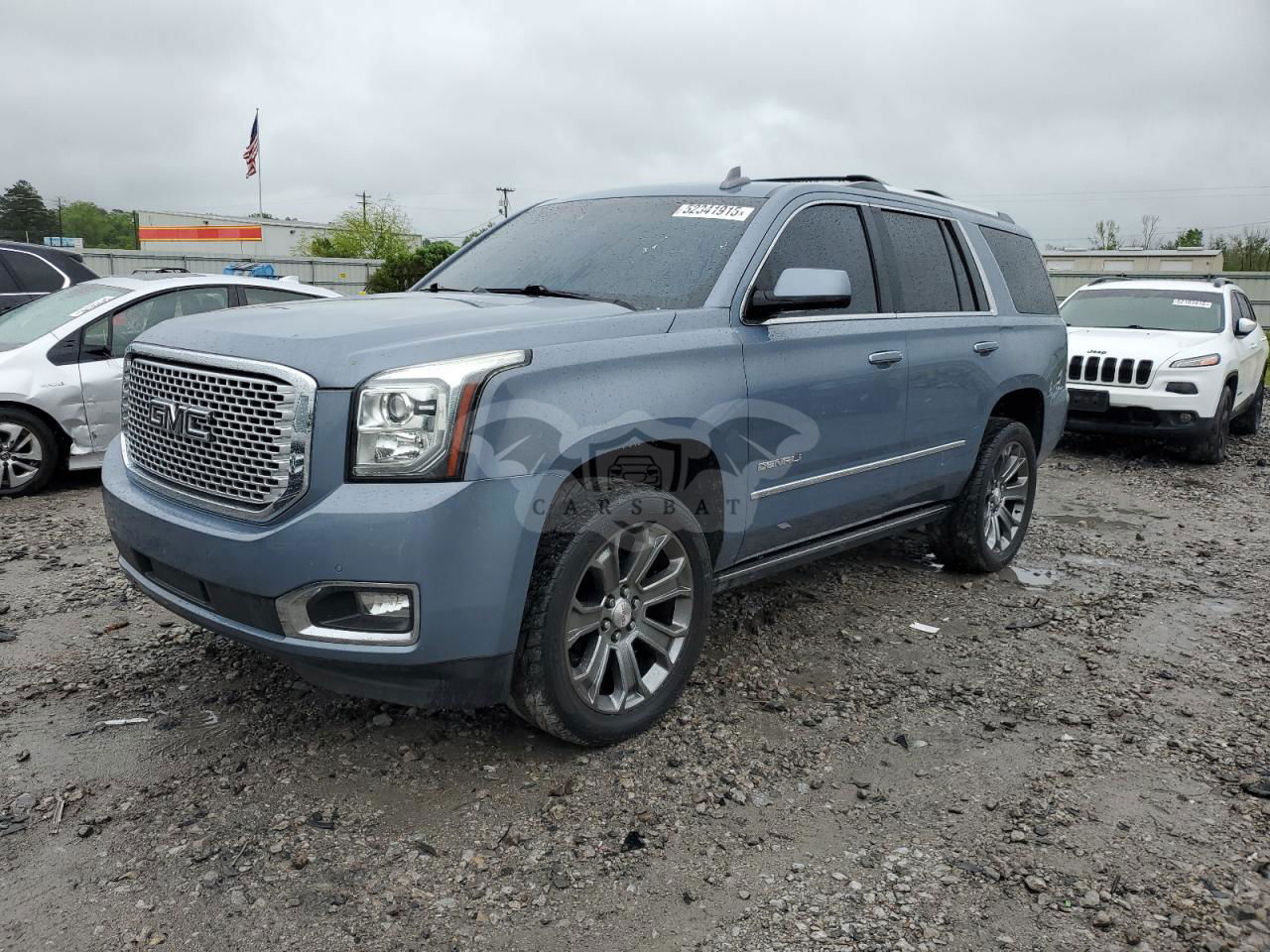 GMC Yukon DENALI 6.2L  8 2015