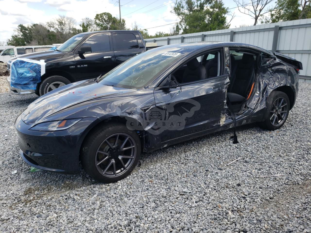 Tesla Model 3 2024