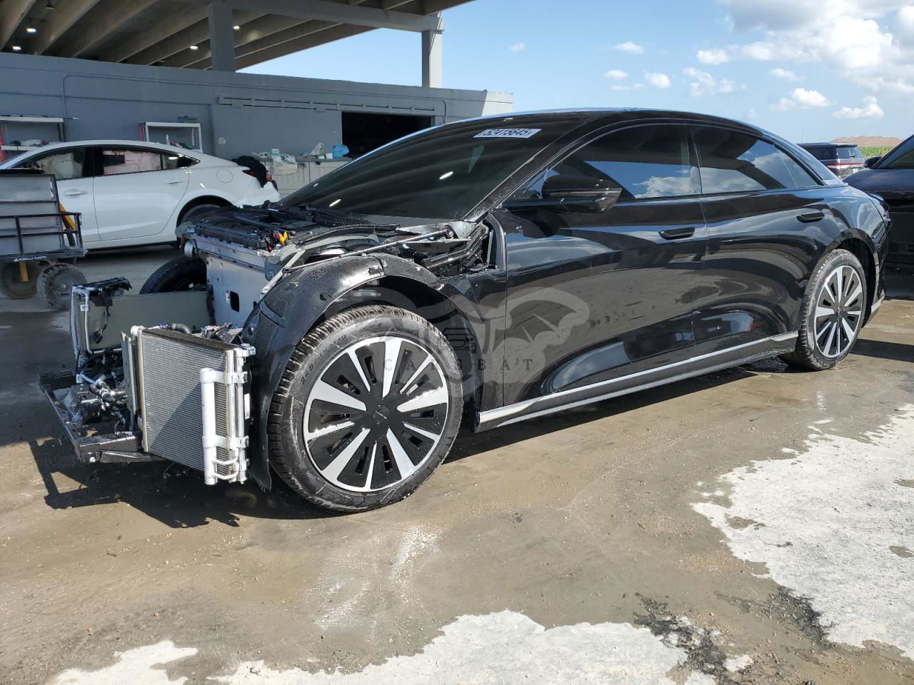 Lucid Air PURE 2025