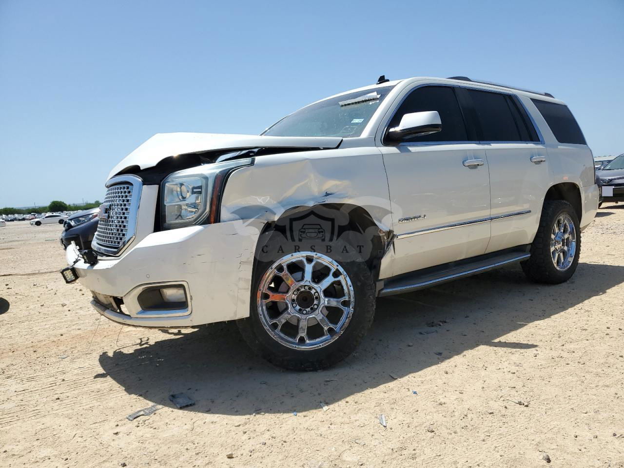 GMC Yukon DENALI 6.2L  8 2015