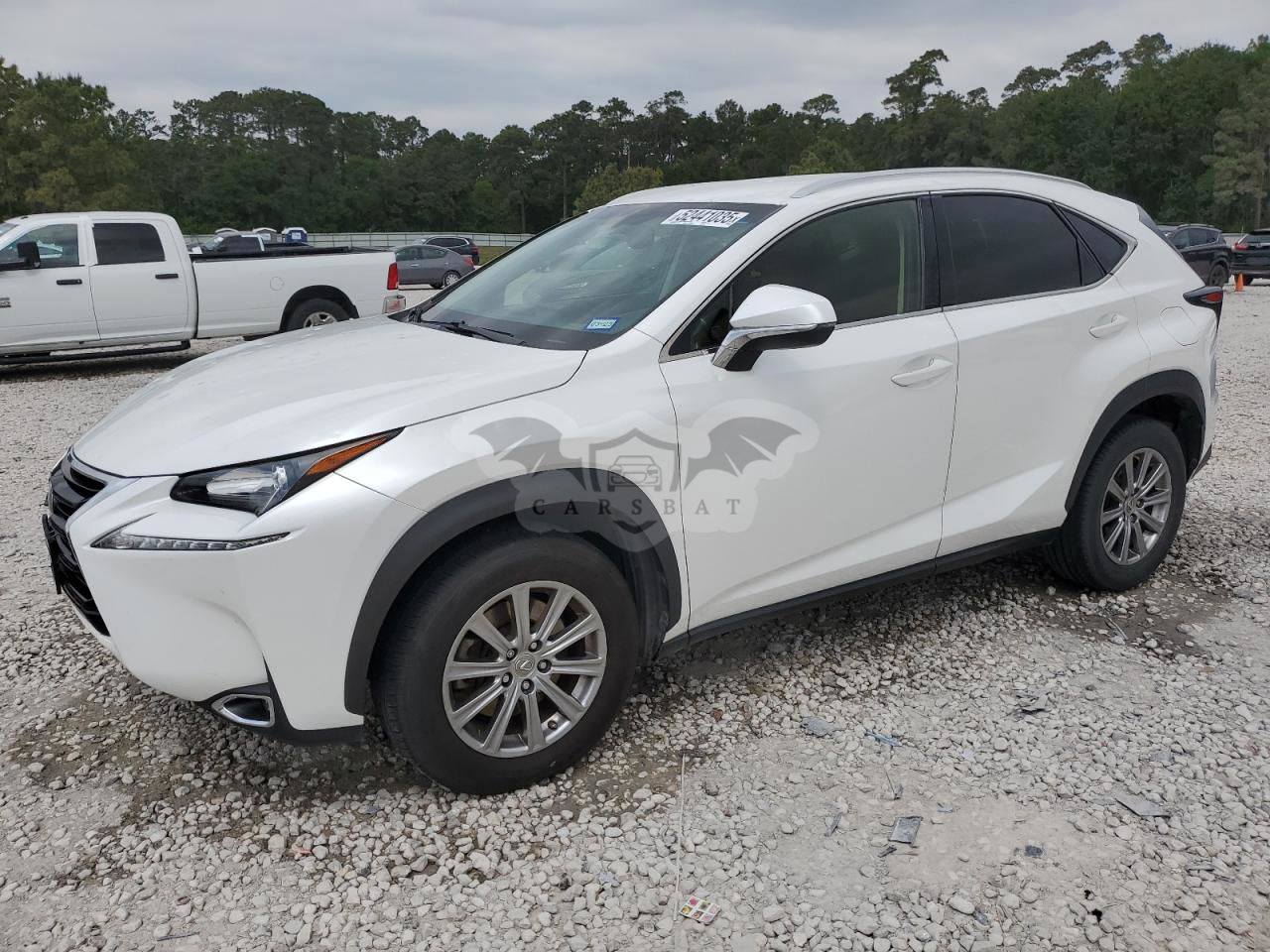 Lexus NX 200T BASE 2.0L  4 2016