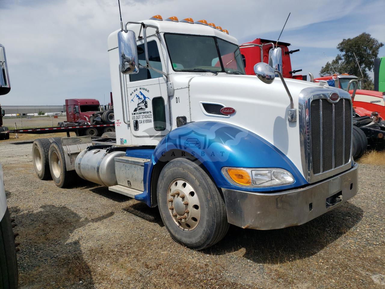 Peterbilt 384 12.9L  6 2012