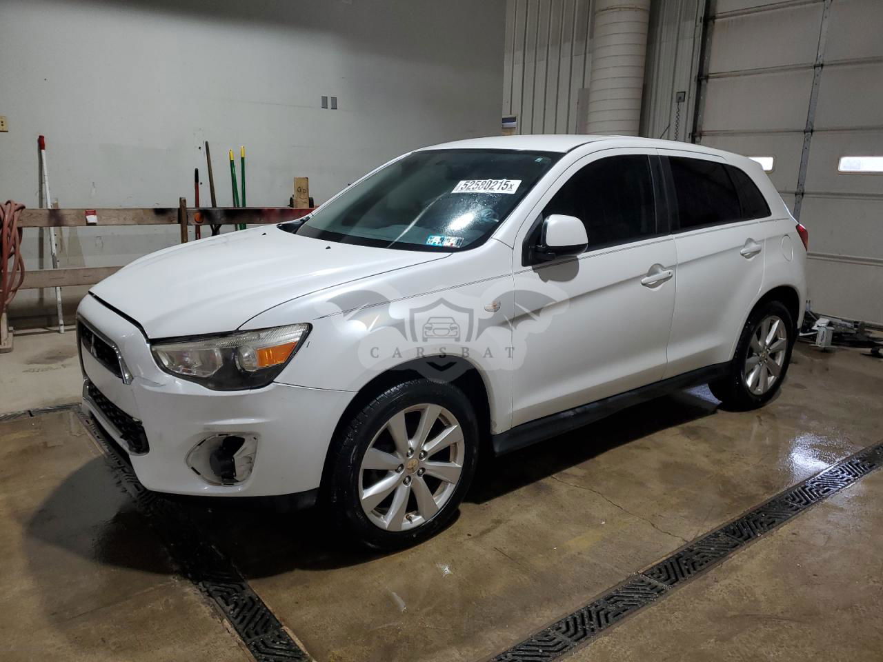 Mitsubishi Outlander ES 2.0L  4 2014