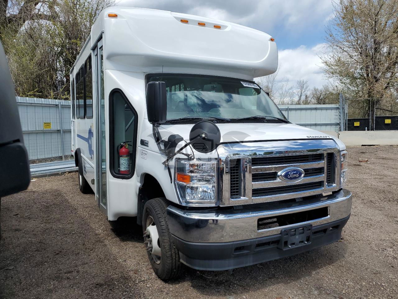 Ford Econoline E450 SUPER DUTY CUTAWAY VAN 7.3L  8 2022