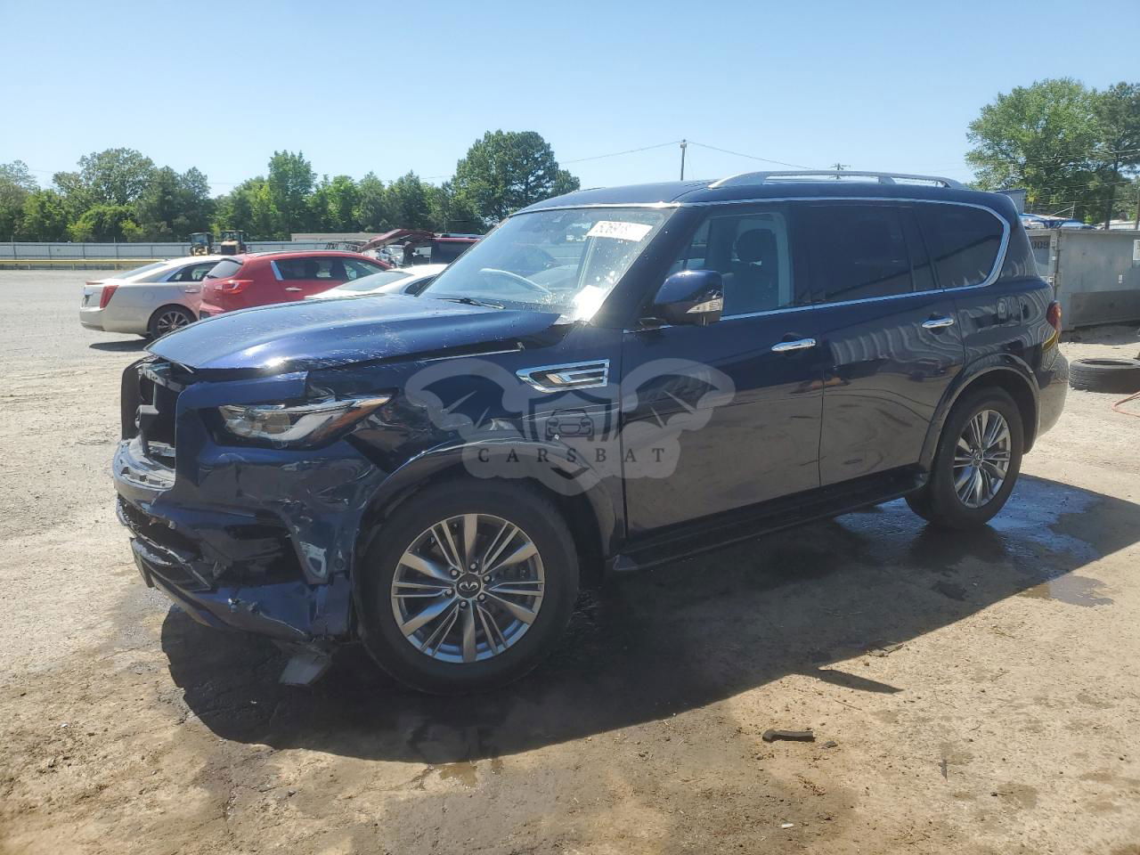 Infiniti QX80 LUXE 5.6L  8 2021