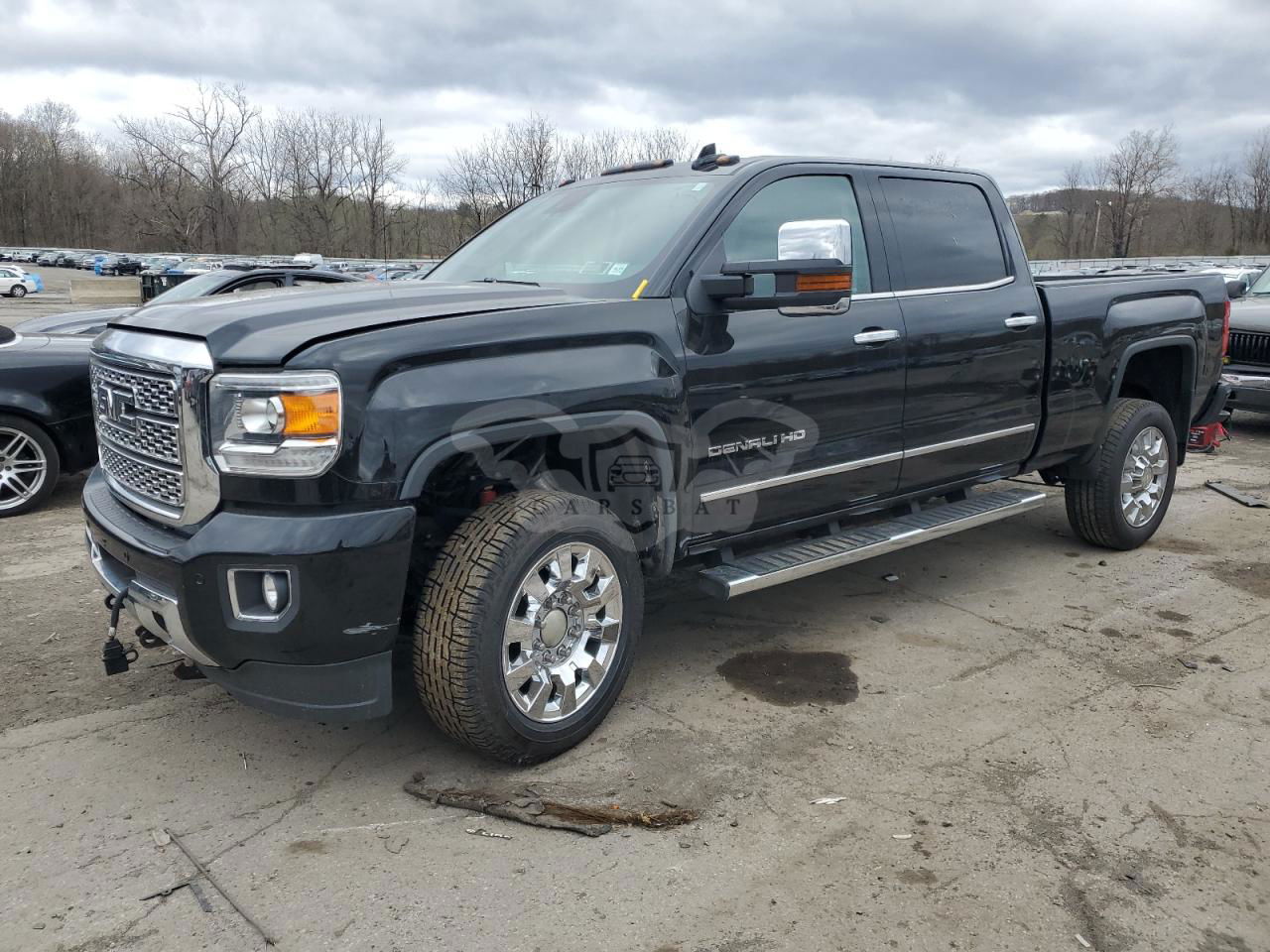 GMC Sierra K2500 DENALI 6.0L  8 2019