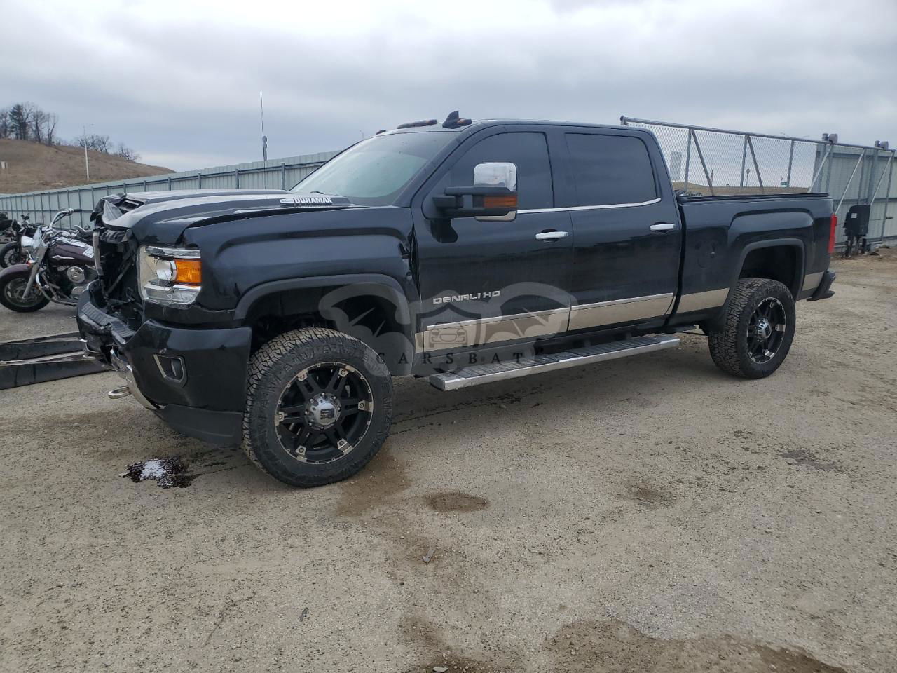 GMC Sierra K2500 DENALI 6.6L  8 2018