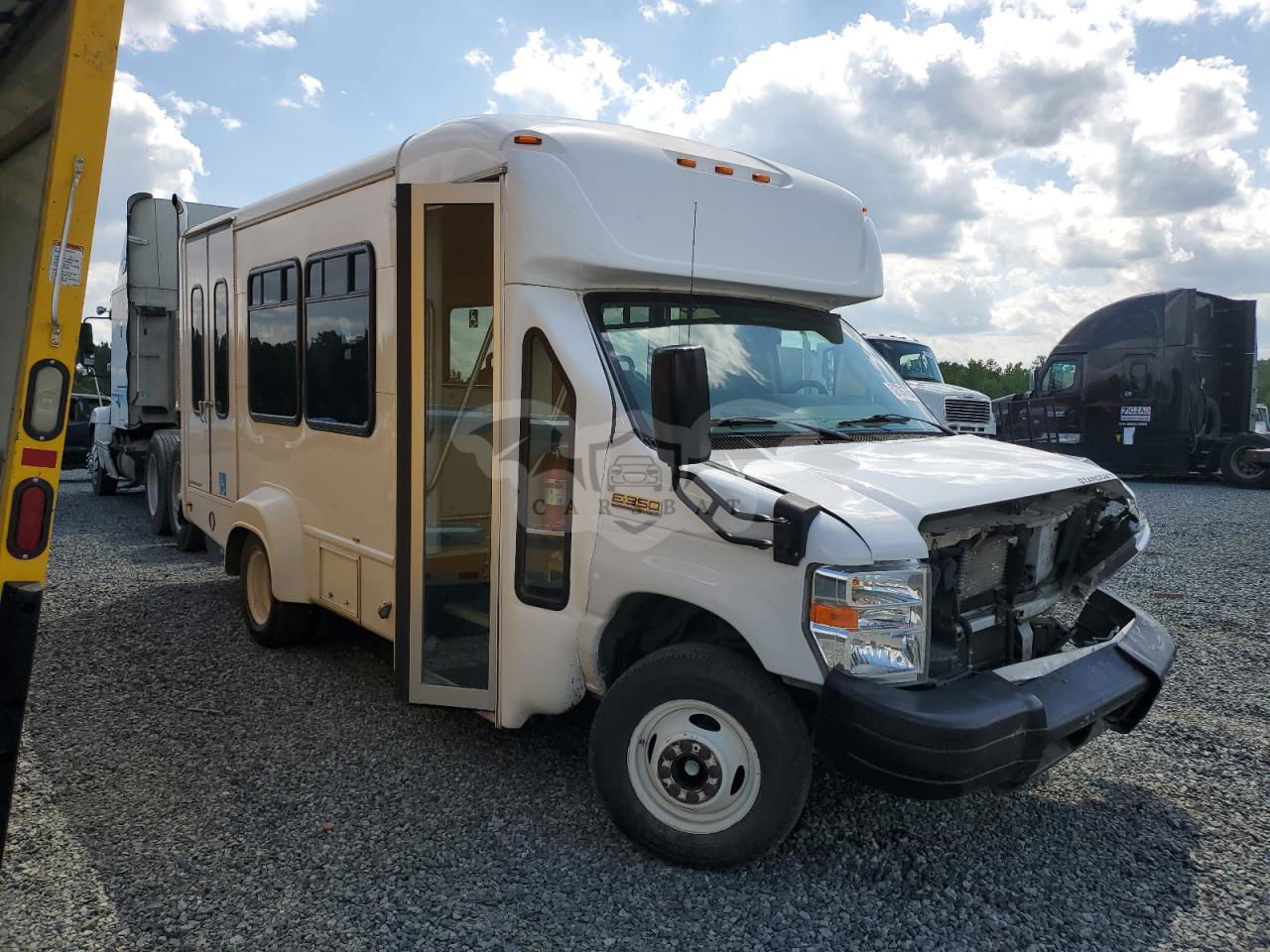 Ford Econoline E350 SUPER DUTY CUTAWAY VAN 7.3L  8 2021
