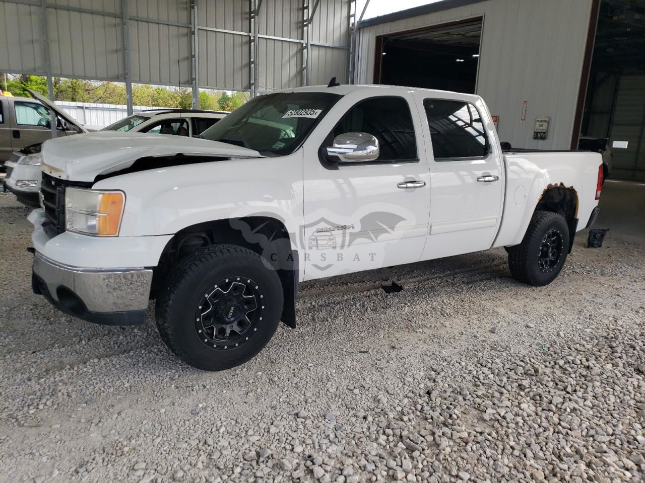GMC Sierra K1500 SLE 5.3L  8 2011