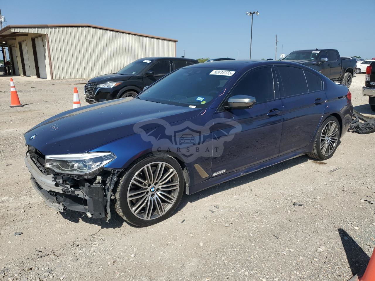 BMW M5 4.4L  8 2020