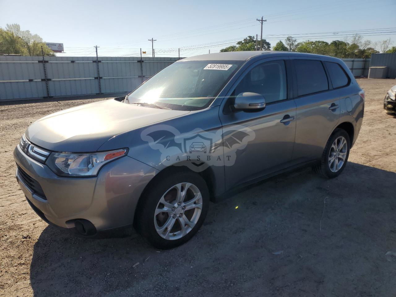 Mitsubishi Outlander SE 2.4L  4 2014
