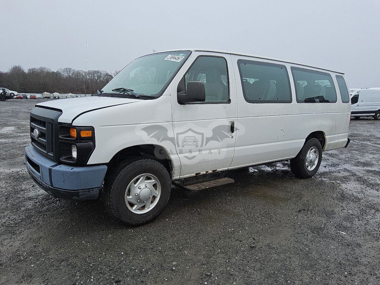Ford Econoline E250 VAN 4.6L  8 2014