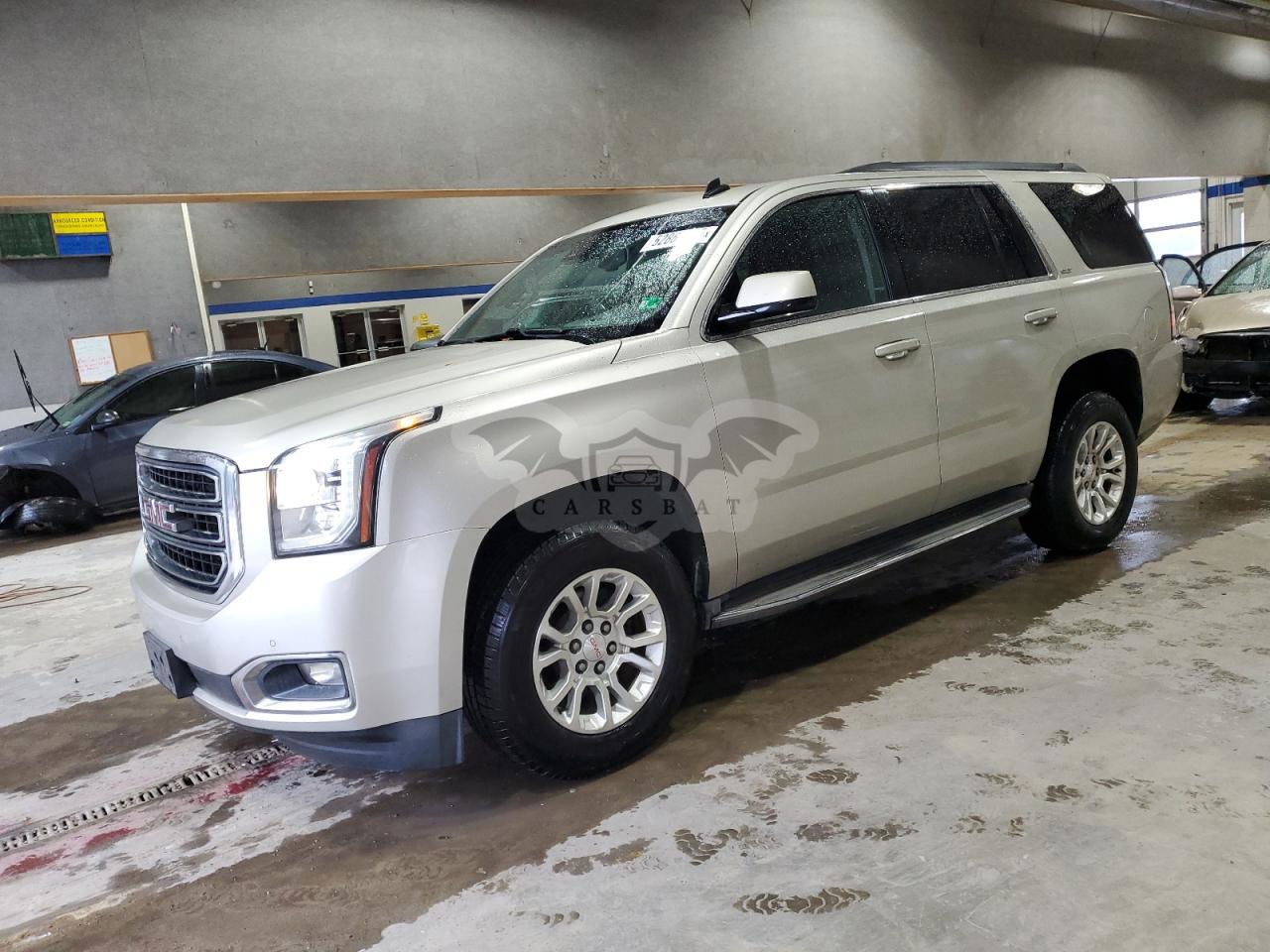 GMC Yukon SLT 5.3L  8 2015