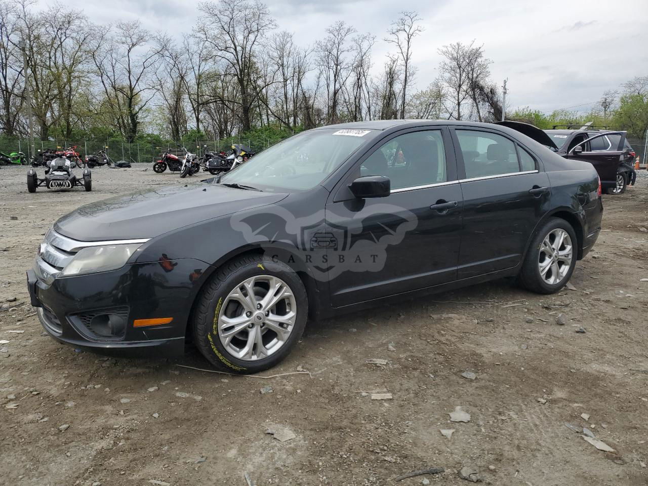 Ford Fusion SE 2.5L  4 2012