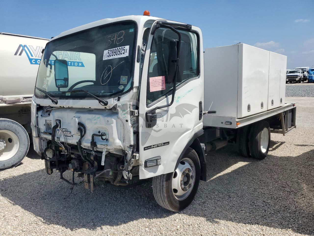 Isuzu NPR 6.6L  8 2021