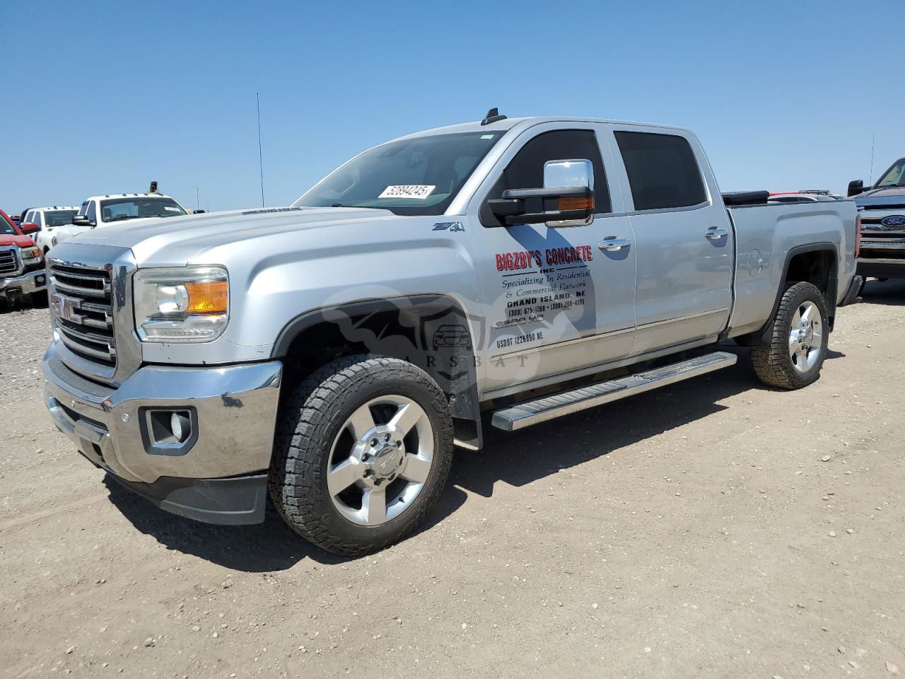 GMC Sierra K2500 SLT 6.6L  8 2016