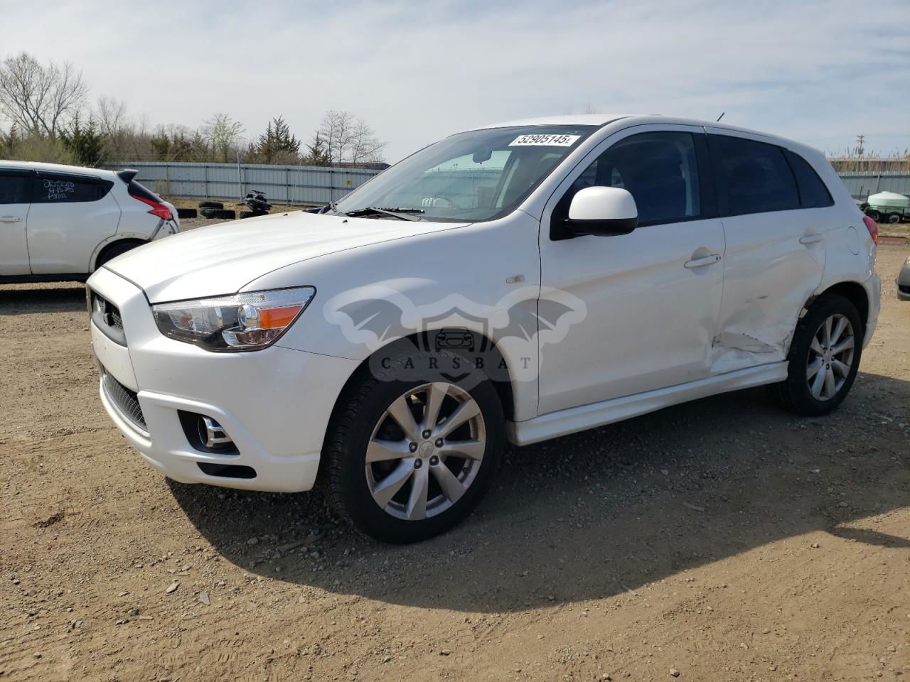 Mitsubishi Outlander SE 2.0L  4 2012