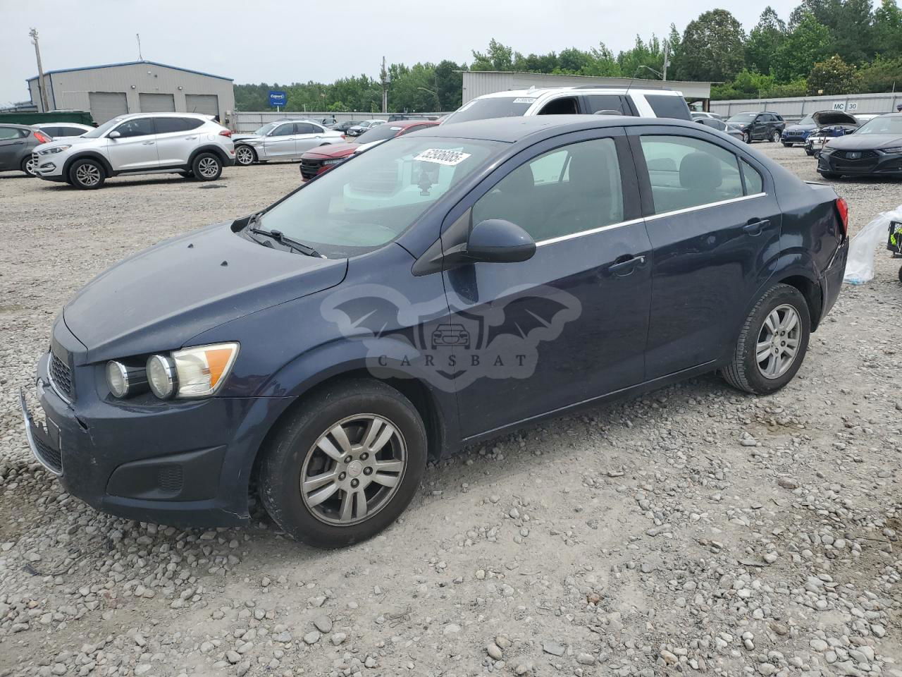 Chevrolet Aveo (Sonic) LT 1.8L  4 2015